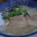 博多ラーメン とみた - 豚骨ラーメン