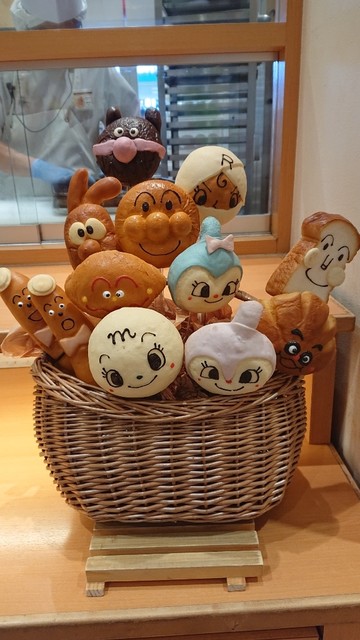 ジャムおじさんのパン工場 名古屋店 桑名市その他 パン 食べログ