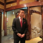 横浜うかい亭店長の小池氏