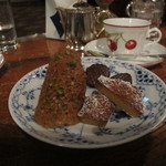 横浜うかい亭 - プチフール