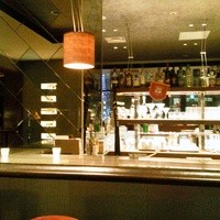 37 Steakhouse & Bar - waiting bar