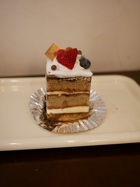 パティスリー ラ プラージュ Patisserie La Plage 谷町四丁目 ケーキ 食べログ