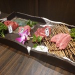 肉とワイン くだん - 