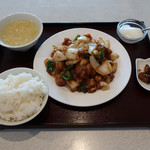 上海料理 縁來家 - 鶏肉の中華みそ炒め　※今週の定食