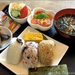 ふれあいキッチン べるえぽっく - 8品×500円=合計400円