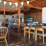 海カフェ ネフ - 店内