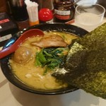 横浜家系らーめん たけ家 - 