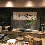 江戸前 鮨 服部 - 店内。