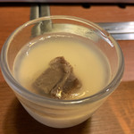 肉料理 KOJIRO - 牛タンの茶碗蒸し 牛タンの出汁が効いています。 柔らかい牛タンがゴロゴロ入っていました。