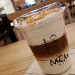 スターバックス・コーヒー - 裏側から。