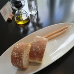 フォカッチャ、グリッシーニ