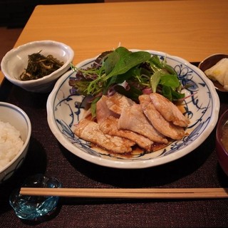 肴・飯・酒 重庵_0