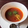 テアトロ - 料理写真:サイコロサーロインステーキとガーリックライス（ランチパスポート利用） の スープ