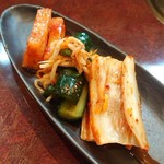 肉料理 大森 - キムチ盛り合わせ