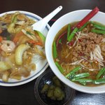 四季紅 - 台湾ラーメン＋中華飯