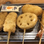 串カツ田中 - ５本盛り（牛、豚、蓮根、玉ねぎ、エビ）