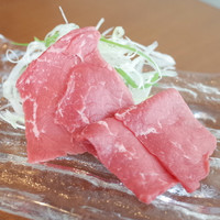 生粋 - モモ肉のお刺身