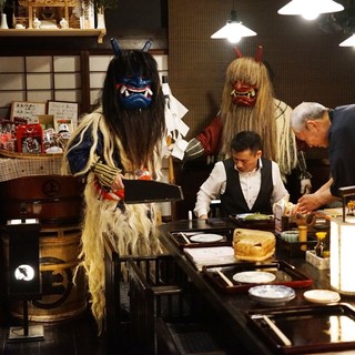 毎日ナマハゲ様が登場します。