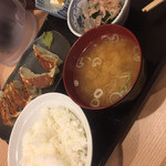 餃子楼おとど餃子食堂 - 肉汁餃子定食（＾∇＾）