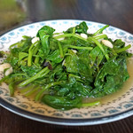 長頸鹿美食坊 - 炒地瓜葉（さつまいも葉炒め）