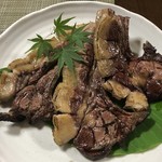 かたつむり - 猪のスペアリブ