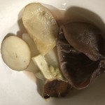 かたつむり - ヤマドリタケ・木耳