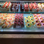 ル・パティシエ ヨコヤマ - 