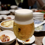 餃子とスパークリング バブルス - ビールが止まりません♪