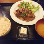 肉系居酒屋 肉十八番屋 - 