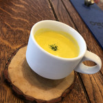 デザート＆カフェ デコ - かぼちゃの冷製スープ