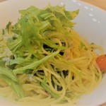 駿河湾産特上しらすと水菜のペペロンチーノ
