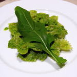 トラットリア イル シレーネ - つれが食べたルッコラとアーモンド？のパスタ