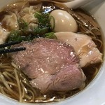 らぁ麺 すぎ本 - 醤油特製らぁ麺