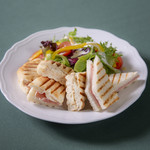 ビチェリン メトロポリタンシアター店