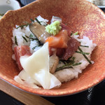 Shunsai Washoku Yoshida - 小海鮮丼