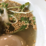 旬彩和食 よし田 - 鯛ラーメンのスープ