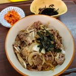 Oumi Kaneyasu - 大盛焼肉丼（1500円）
                        