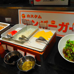 THE NEW YORK BAYSIDE KITCHEN - 2019/6/30 ディナーで利用。
      料理の様子。
      