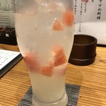 地鶏炭火焼　鶏樹 - グレープフルーツ酎ハイ 390円