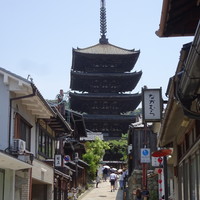 修伯 - 八坂の搭のちょっと手前
