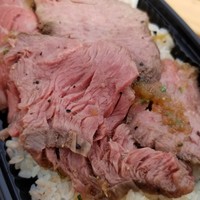 西麻布けんしろう - けんしろうサガリステーキ丼(1折)