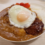 トンテキ食堂8 - カレー(700円)+目玉焼き(100円)+トンバーグ(300円)+トンテキ(300円)