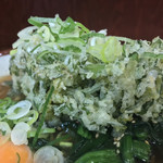 そばの神田 東一屋 - #食べログ的に撮るとこうなる。  
      大きい春菊天、いいねぇ！  