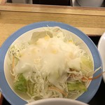 松屋 - サラダ。