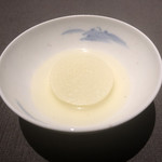 茶禅華 - 一品香葱。玉葱を鶏と豚肉の合わせスープで頂きます。