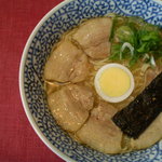 ラーメンストア - 自家製焼き豚のチャーシュー麺です。どうぞご賞味くださいませ。