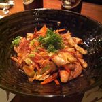 京橋 二刀流 - 厳選素材のキムチ炒め