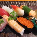 Genkai Zushi - 竹にぎり  １０００円