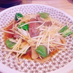 DUGOUT  - 牛ハラミ野菜炒め