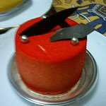 パティスリー プレジール - 見た目を裏切る繊細な味わいです